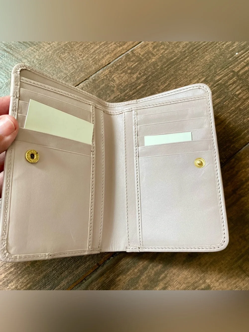 RADLEY LONDON Pale Pink Leather Card & Key Holder with Gold Logo